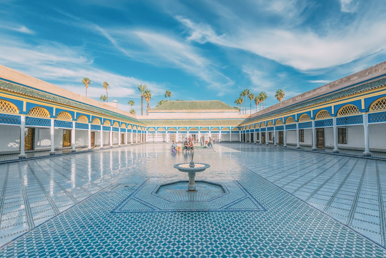 Goza de un maravilloso paseo por los principales monumentos